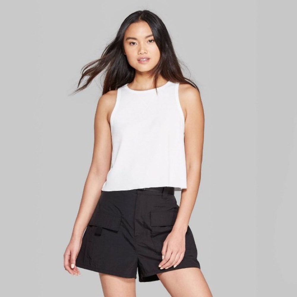 Cropped Crew Neck Body Crop Tank new with tags